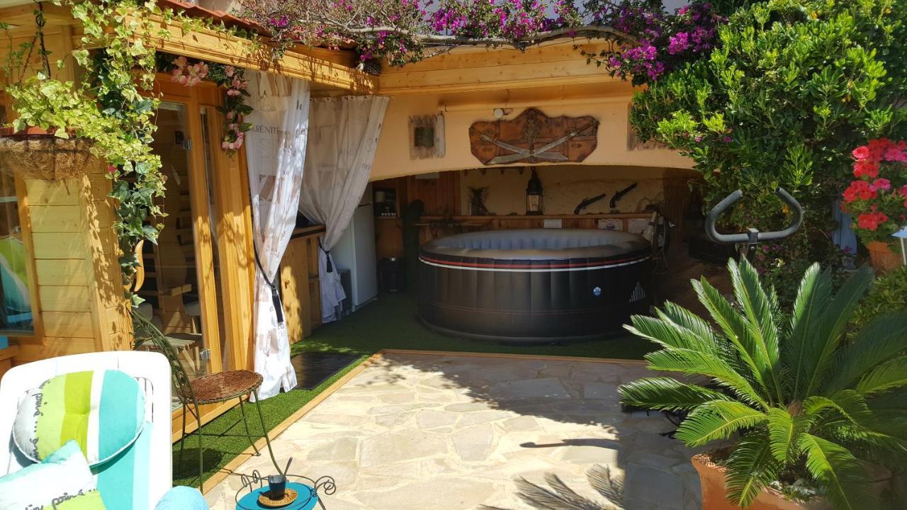 Nouveau ! Chambre D'Hote Insolite Privee " Coeurs De Pirates A Bali En Provence" Spa Sauna Massages Dans Cadre Exotique D'Amenagements Exterieurs D'Exception Ete Comme Hiver Bienvenue !!! Кавалер-сюр-Мер Экстерьер фото