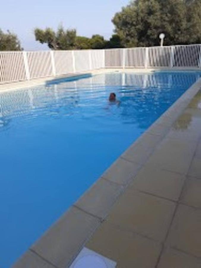 Nouveau ! Chambre D'Hote Insolite Privee " Coeurs De Pirates A Bali En Provence" Spa Sauna Massages Dans Cadre Exotique D'Amenagements Exterieurs D'Exception Ete Comme Hiver Bienvenue !!! Кавалер-сюр-Мер Экстерьер фото